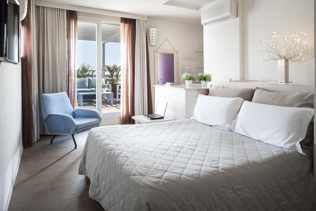 Hotel Lamorosa ริมินี ภายนอก รูปภาพ